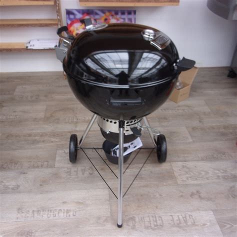 gril na drevené uhlie Weber Master Touch GBS Premium SE E-5775