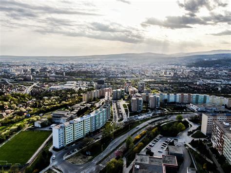 Schéma rozvodnej siete tepelného hospodárstva v mestskej časti Košice - Dargovských hrdinov