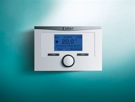 Ukážka rozhrania regulátora Vaillant calorMATIC 350 s popisom ovládacích prvkov