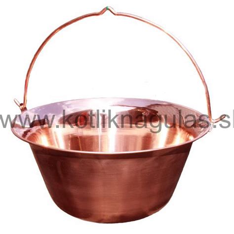 medený kotlík na varenie lekváru