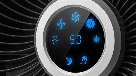 Porovnávacia infografika: ochladzovač vzduchu vs. klimatizácia