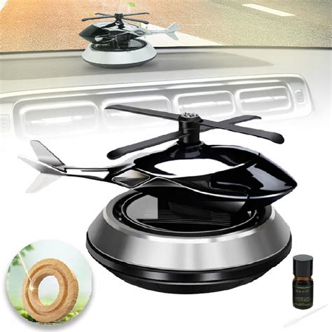 Ilustrácia ionizátora vzduchu do automobilu.