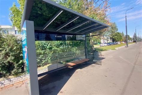 Ilustračná fotografia modernej vzduchotechnickej jednotky v interiéri