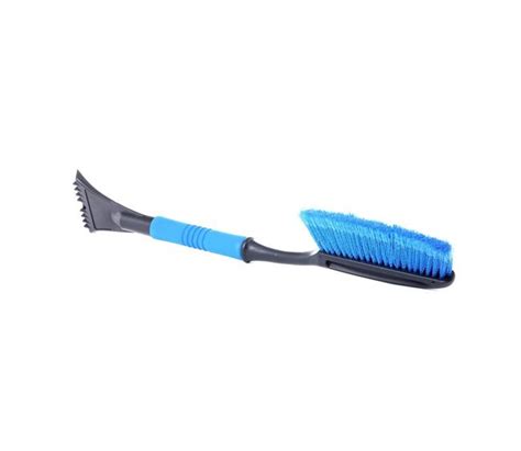 Sada zimných potrieb do auta: škrabka, metlička, rozmrazovač, štartovacie káble