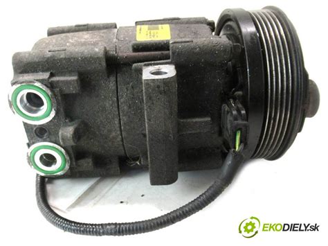 Náčrt umiestnenia výmenníka klimatizácie vo Forde Mondeo MK3