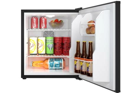 infografika zobrazujúca porovnanie rozmerov klasickej a mini chladničky