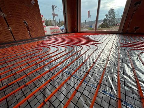 Výkony vykurovacích fólií pre podlahové kúrenie