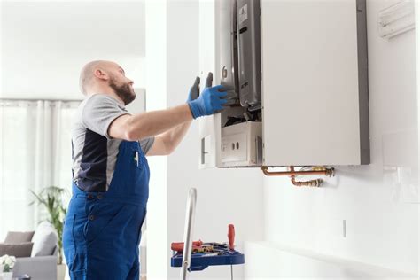 Tematické foto moderného interiéru s nenápadne umiestneným plynovým kotlom