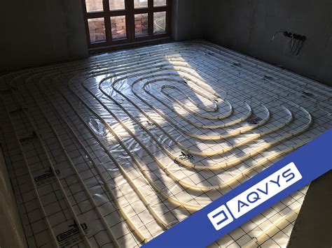 Infografika znázorňujúca možnosti zapojenia elektrokotla (radiátory, podlahové kúrenie, zásobník TÚV)