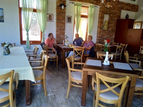 Archívna fotografia továrne Calex v Zlatých Moravciach