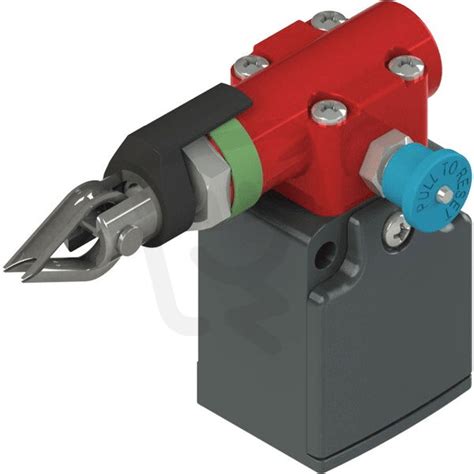 Detailná fotografia havarijného termostatu s červeným resetovacím tlačidlom pod gumovým krytom