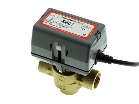 Detailný pohľad na elektrický pohon ventilu Honeywell VC4013-02