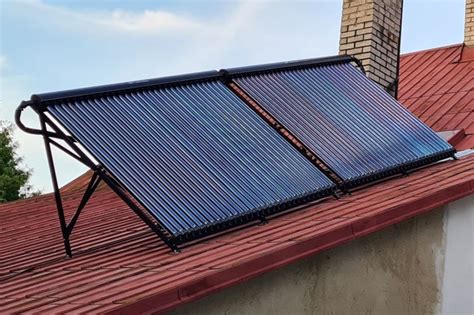 Fotografia solárneho systému HelioSet na ohrev vody