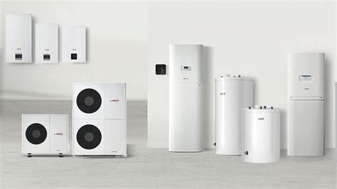 Ilustrácia rôznych produktov Protherm: kondenzačné kotly, tepelné čerpadlá, solárne systémy