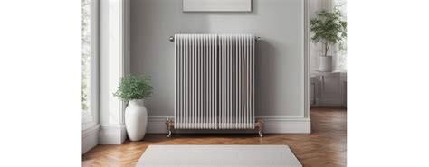 Ilustračná fotografia moderného radiátora ústredného kúrenia v interiéri