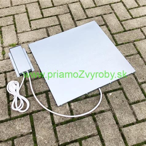 Ilustračné foto elektrického ohrievača s termostatom pre skleník