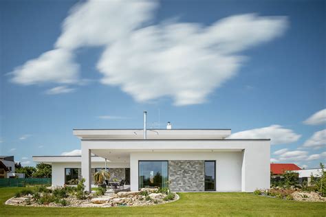 Ilustračná fotografia nízkoenergetického domu s moderným interiérom