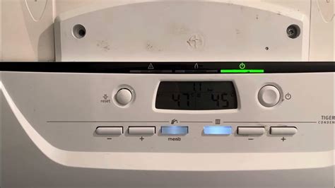 Detailný pohľad na vnútorné komponenty kotla Tiger Condens