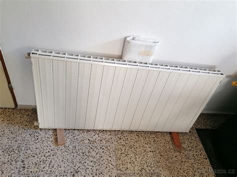 moderný panelový radiátor v interiéri