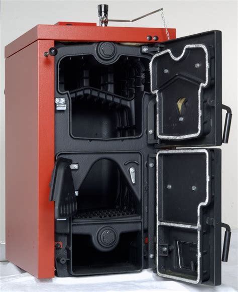 Ilustrácia rôznych typov kotlov podľa paliva: pevné palivo, plyn, kvapalné palivo, elektrina