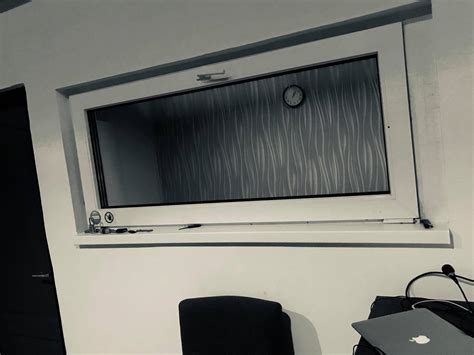 Obrázok znázorňujúci špeciálne hlukovo izolačné okno.