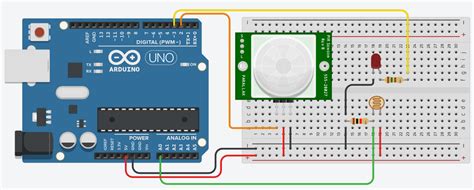 Detailná schéma zapojenia senzora pôdnej vlhkosti, LCD displeja a Arduino UNO