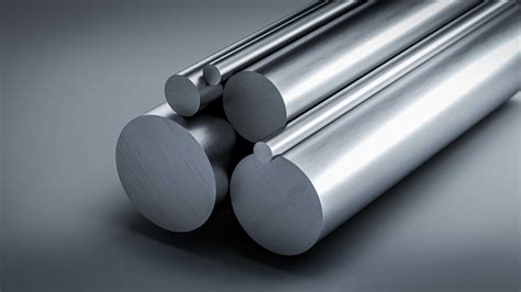 Ilustrácia rôznych materiálov používaných pri výrobe destilačných kotlov: nerezová oceľ, meď, silikón