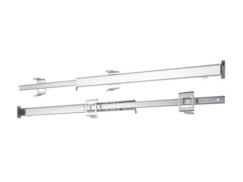 Ilustrácia teleskopických výsuvov a rukoväte dvierok rúry