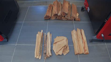 Ilustračná schéma správneho prikladania dreva do kotla.