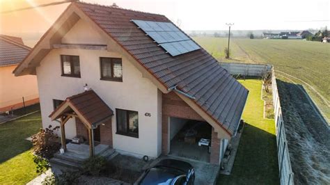 Schéma znázorňujúca tri úrovne energetickej nezávislosti domu.
