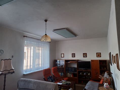Infrapanel v interiéri chaty