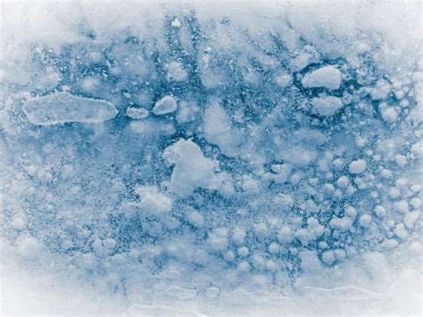 Ilustrácia tvorby námrazy v mrazničke a jej dôsledkov