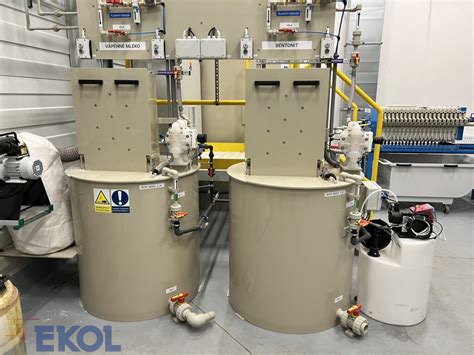 Detailný pohľad na neutralizačné médium v zariadení