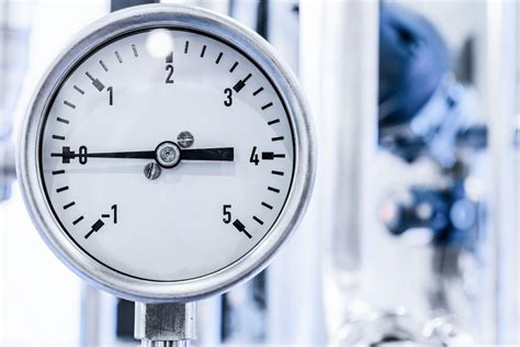 Manometer ukazujúci tlak v topnom systéme