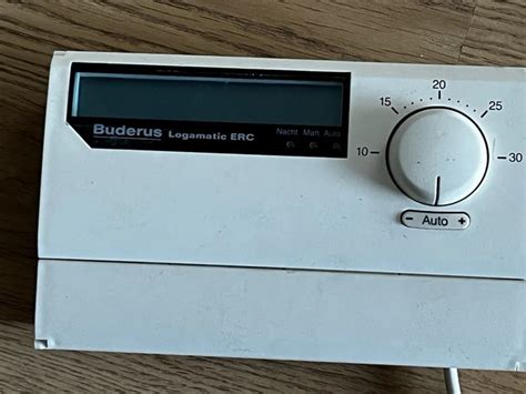 Ilustračná fotografia termostatu Buderus ERC