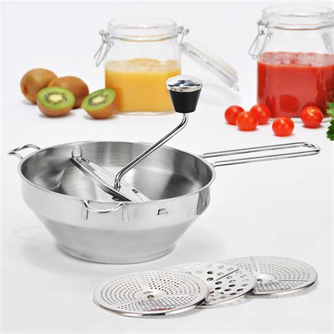 Ilustračná fotografia polyfúznej zváračky s tromi nadstavcami