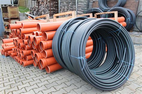 Ilustračná fotografia sortimentu vodoinštalačného a kúrenárskeho materiálu v predajni