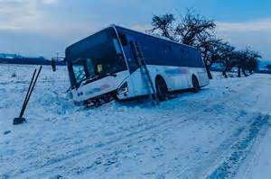 detailne foto zaroseného okna zvnútra