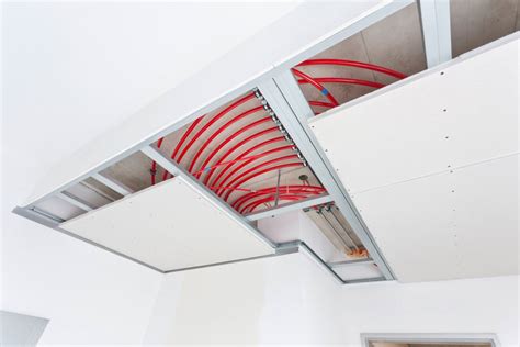 vizualizácia integrácie rúrok stropného chladenia do betónového stropu