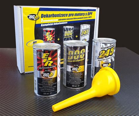 Sada prípravkov na dekarbonizáciu spaľovacieho systému