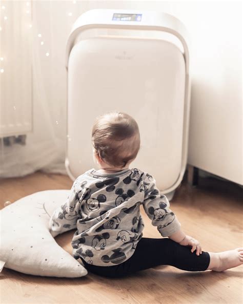 Ilustračná fotografia detskej izby s bežiacim zvlhčovačom vzduchu