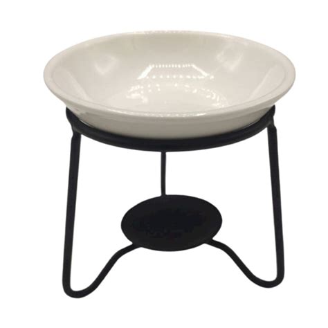 Detail aromaterapeutickej misky a aróma podložky