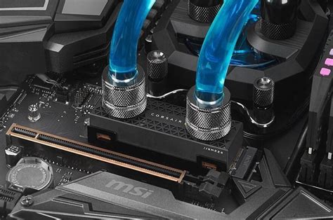 Detailný pohľad na vodný blok CPU
