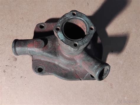 Ilustrácia rôznych príznakov poškodenia vodnej pumpy