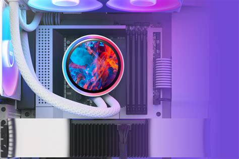 Detailná fotografia nainštalovaného chladiča NZXT Kraken v počítačovej skrini