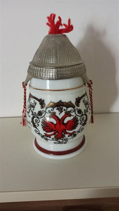 Fotografia termoboxu na pivo s detailným pohľadom na jeho konštrukciu.