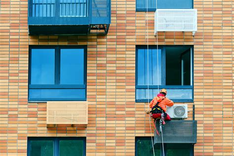 Infografika zobrazujúca kroky získavania súhlasu na montáž klimatizácie v bytovom dome