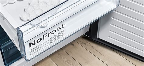 infografika vysvetľujúca fungovanie technológie No Frost a VitaFresh zón