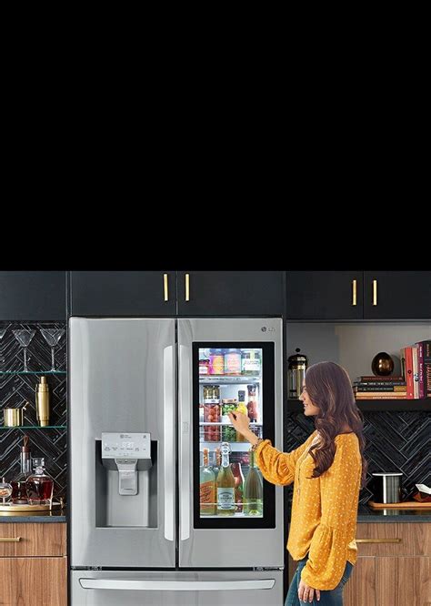 Tematické foto: chladnička LG InstaView Door-in-Door v interiéri
