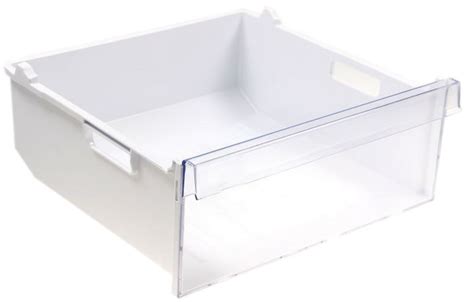 Ilustračná fotografia výberu náhradného plastového boxu do mrazničky